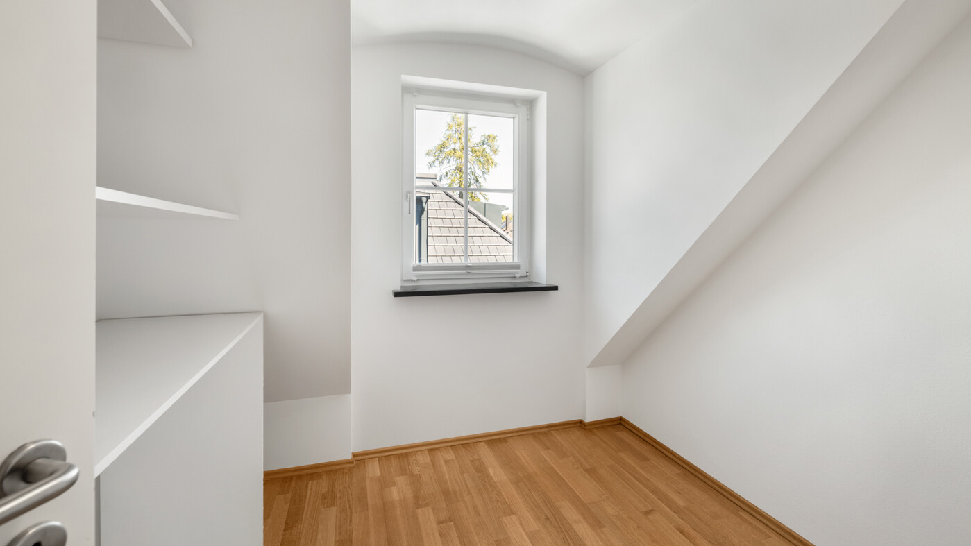 DG Büro 1