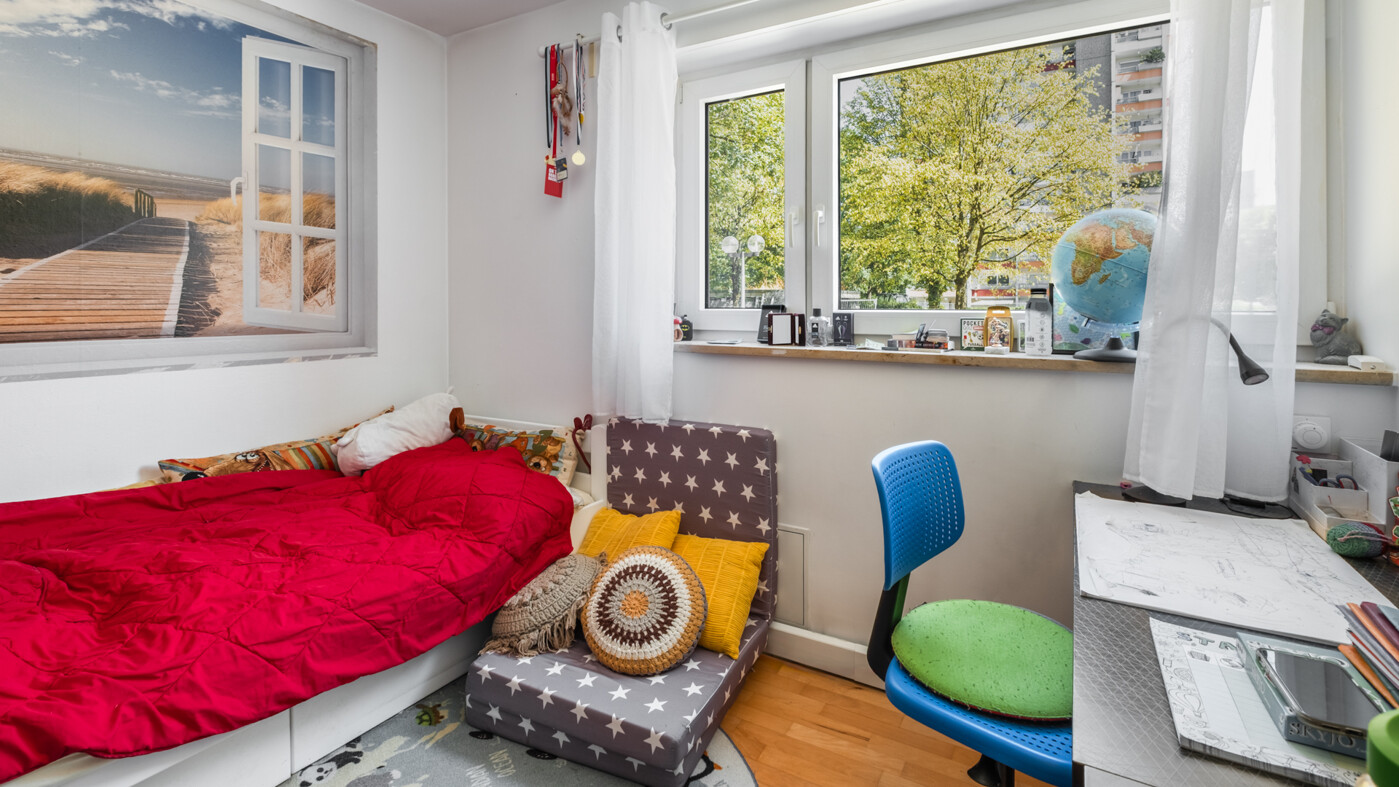 Schlafzimmer 1