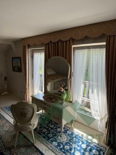 Schlafzimmer mit Südwest Balkon