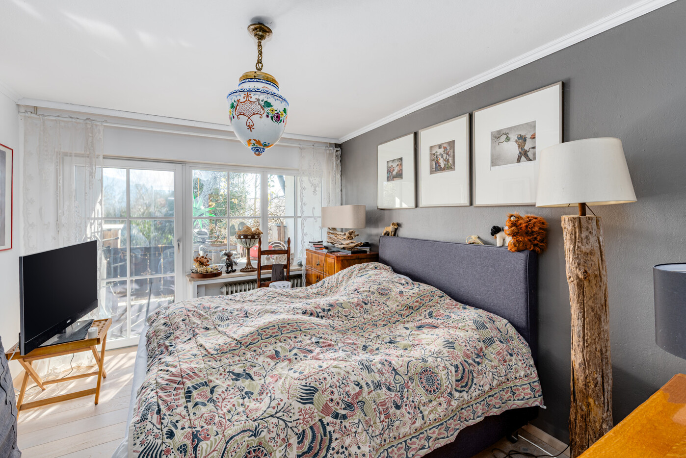 Schlafzimmer 1