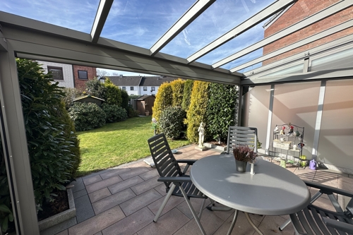 überdachte Terrasse