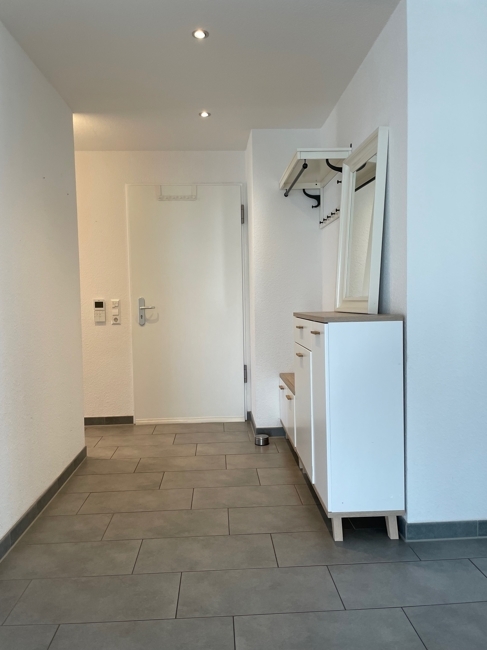 Blick Ri Diele u Eingangstüre