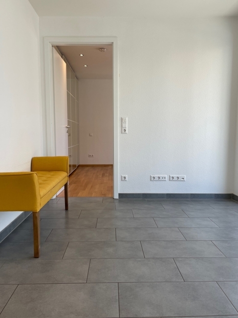 Studio mit Zugang zum Schlafzimmer