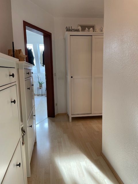 Blick v. Eingang Ri Schlafzi