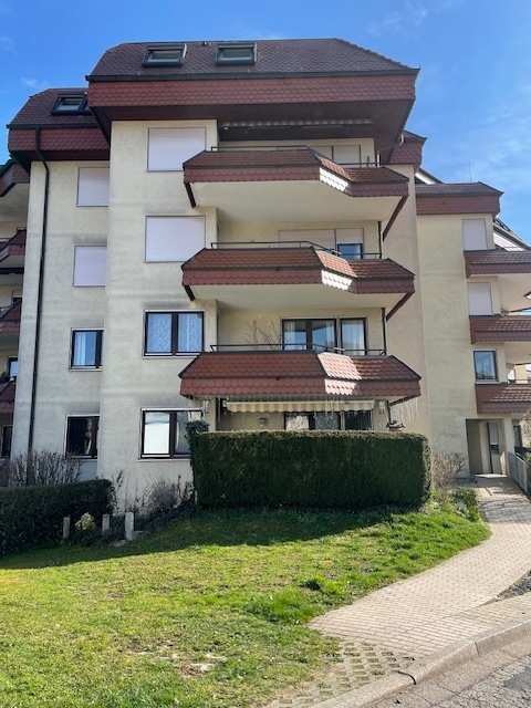Außenansicht  Zugang