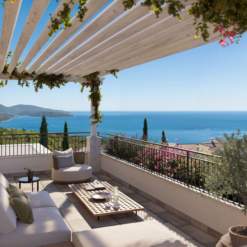 lustica_bay_heights_balvcony