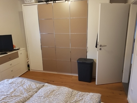 Schlafzimmer UG 