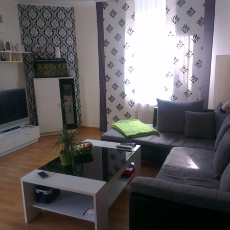 Wohnzimmer Bild 1