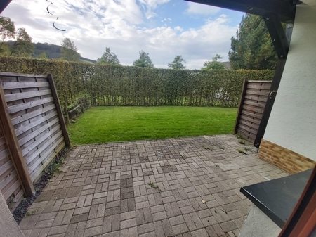 Terrasse mit eigenem Gartenbereich
