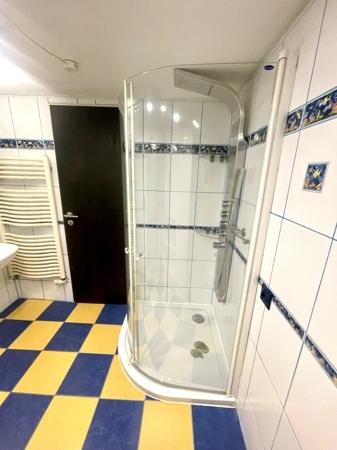 Badezimmer EG