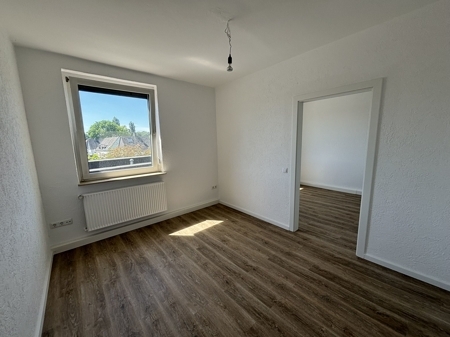 Kinder und Arbeitszimmer