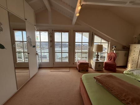 Schlafzimmer 2. OG