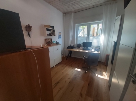 Arbeitszimmer EG