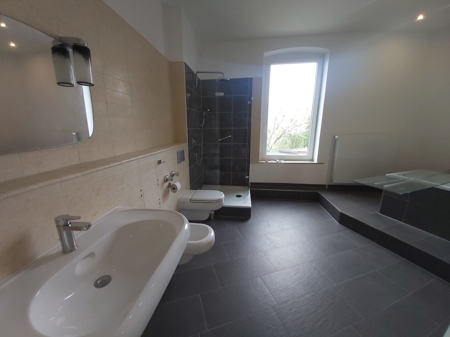 Badezimmer Gewerbeeinheit