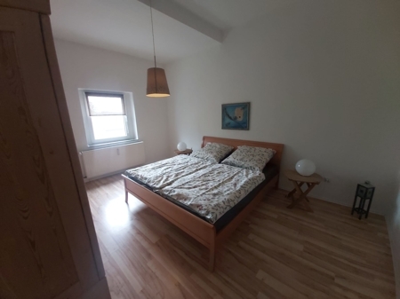 Schlafzimmer 2. OG links