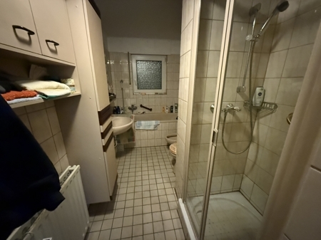 Badezimmer Hausnummer 77