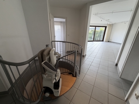 Diele / Treppe EG