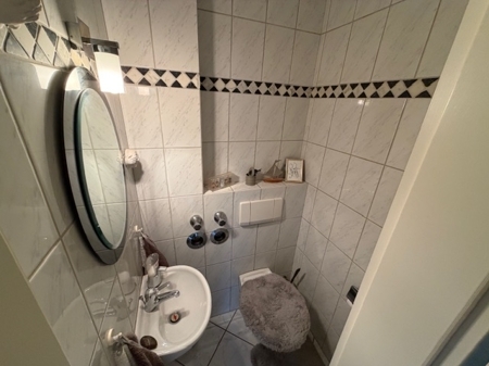 Gäste-WC OG