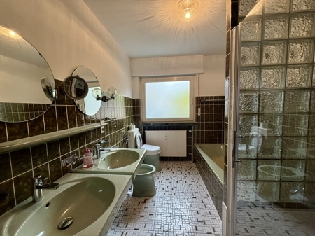 Badezimmer Erdgeschoss