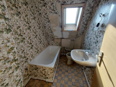 Bad OG 2. Wohnung