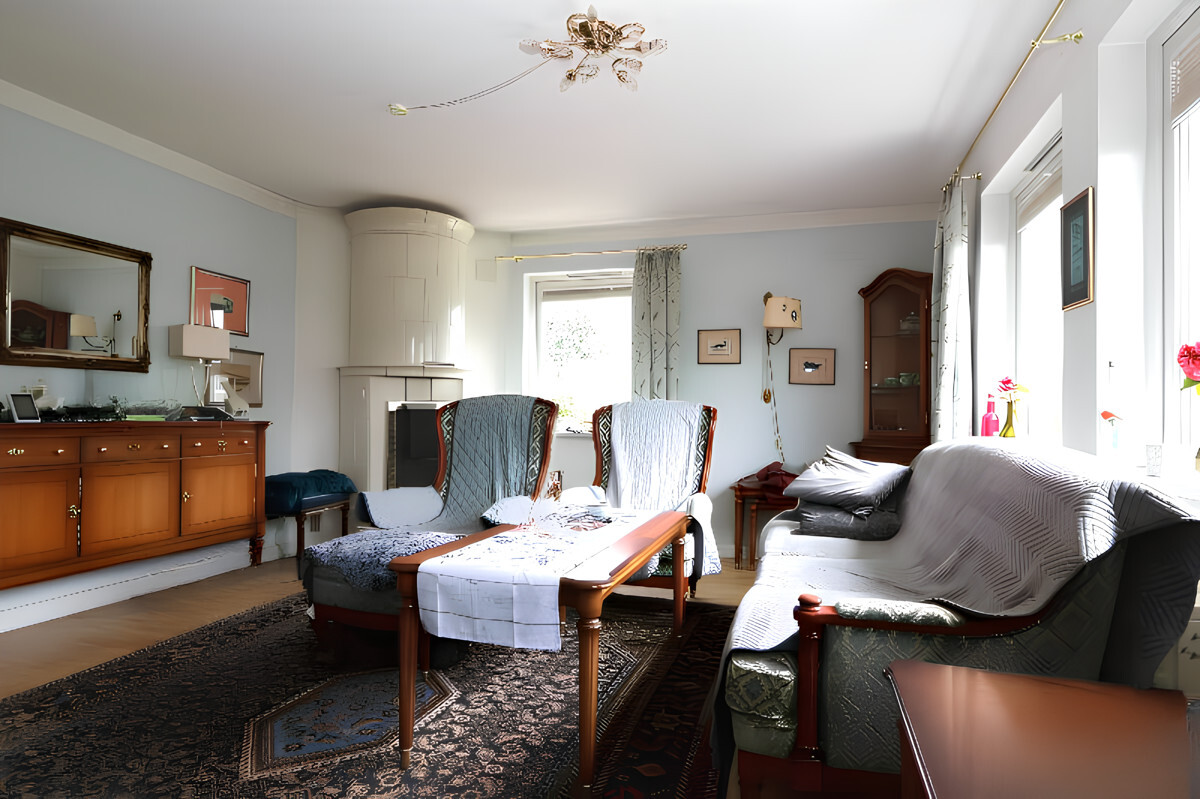 Das großzügige Wohnzimmer