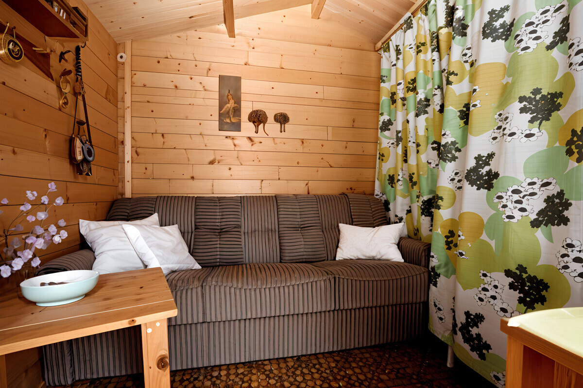 mit zusätzlicher Nutzfläche