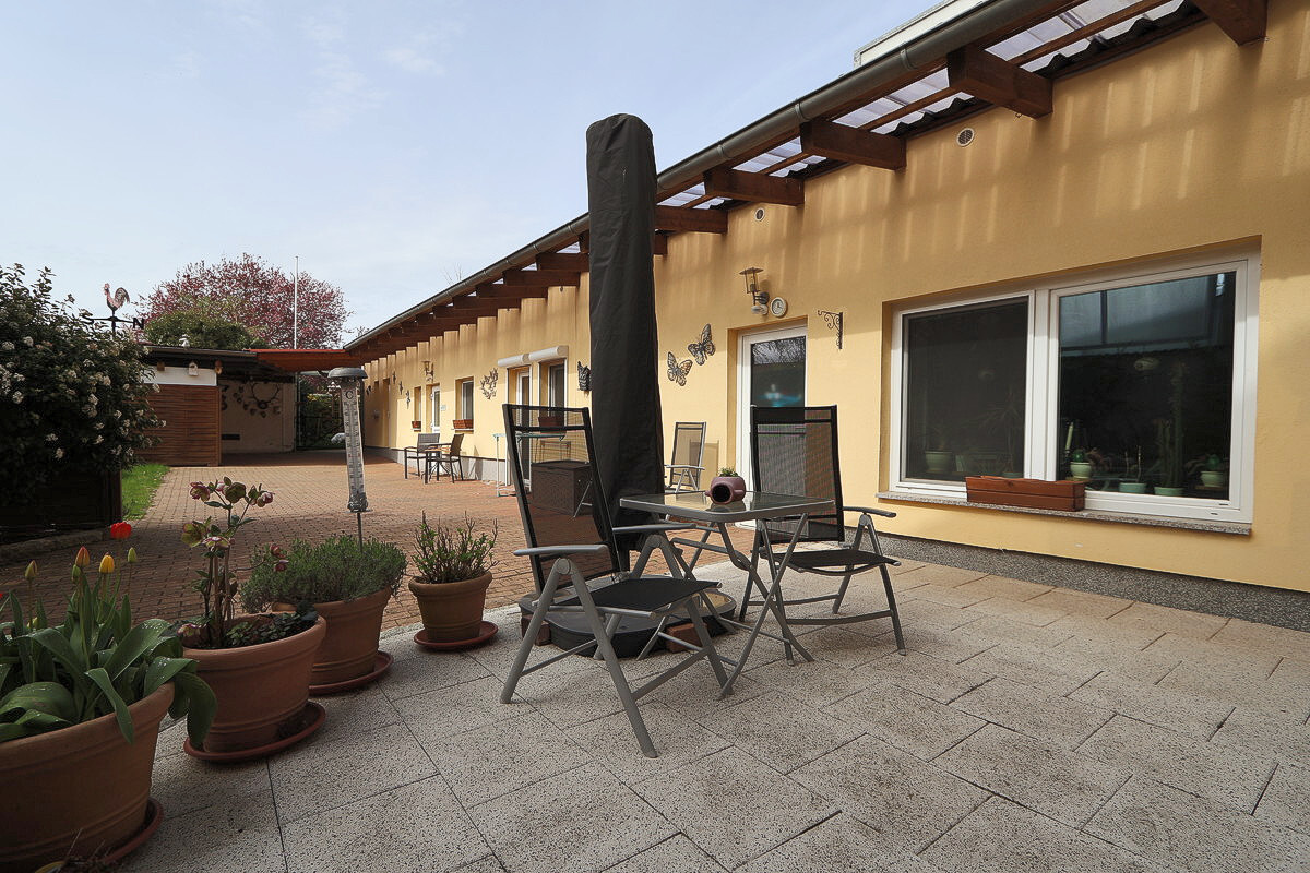 Süd-West Terrasse