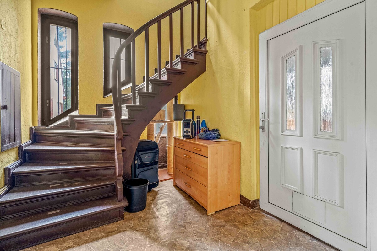 Pool & Freizeithaus am Waldrand