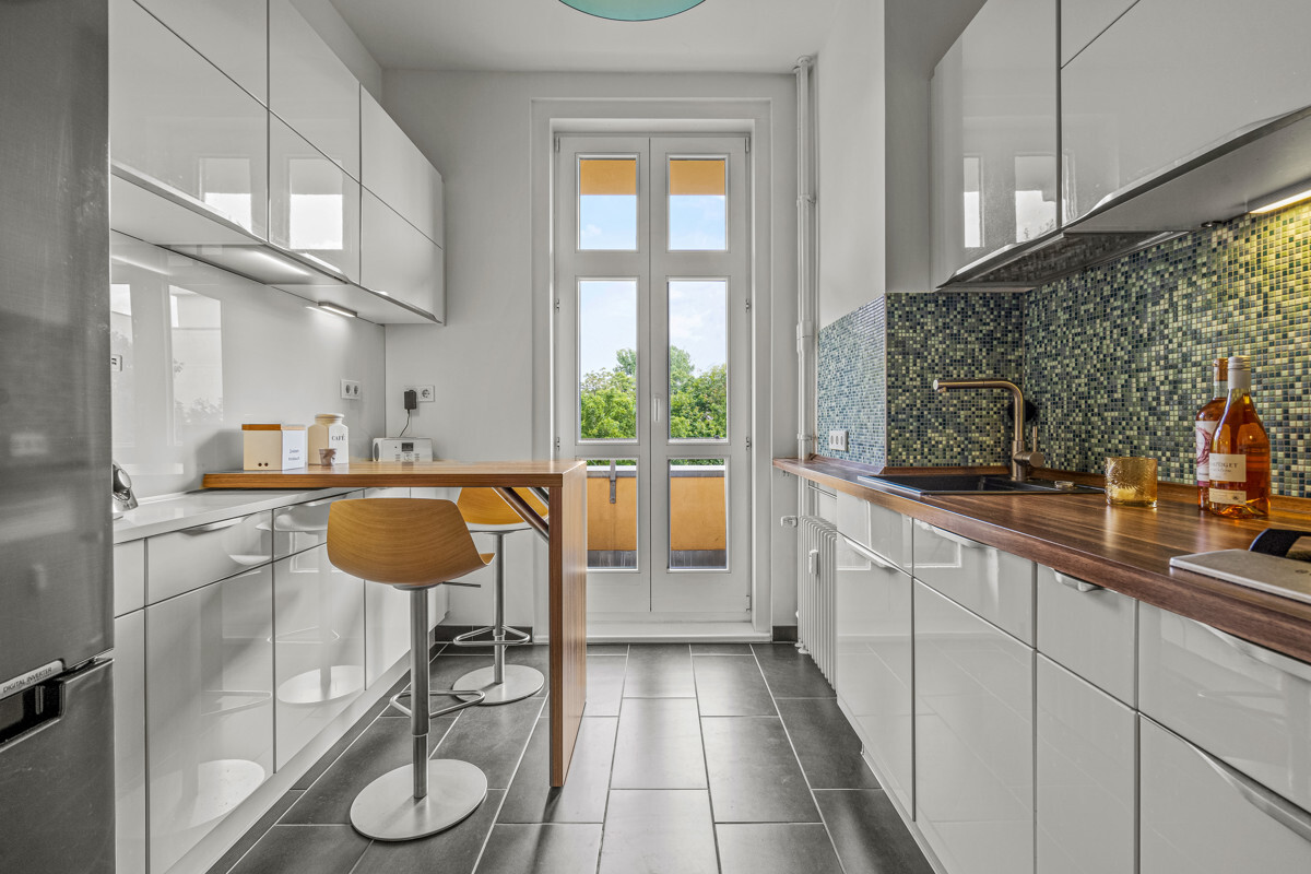 Südseite der Geschichte – Wohnen im Denkmal mit Aufzug