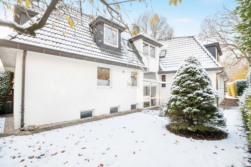 NUR PDF - Eingangsbereich