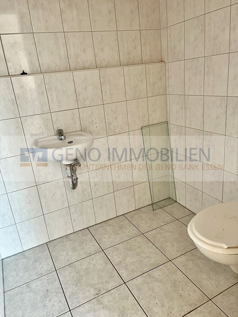 Toilette Studiozimmer DG