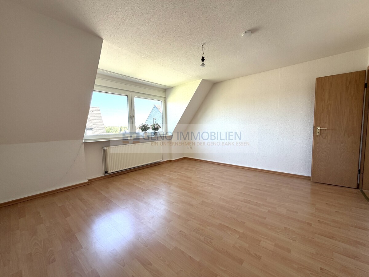 Schlafzimmer DG