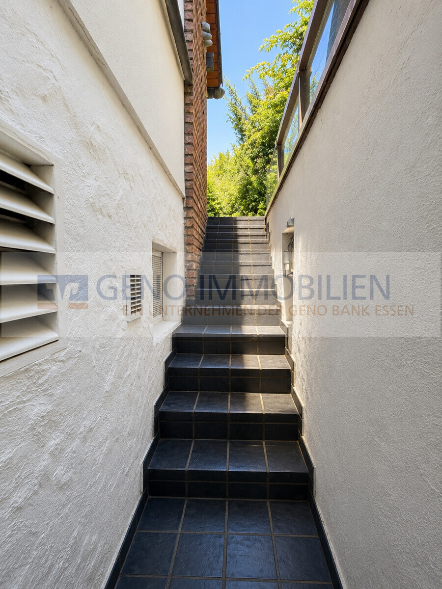Real Estate Title Image Background