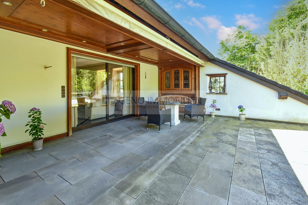 große Terrasse