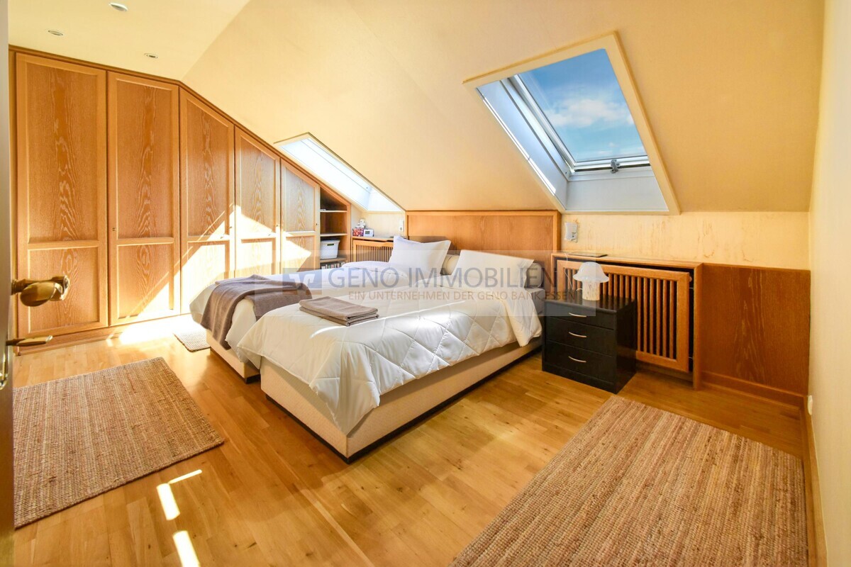 Ruhiges Schlafzimmer im Dachgeschoss