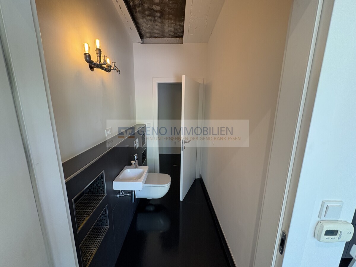 Gäste WC + HWR