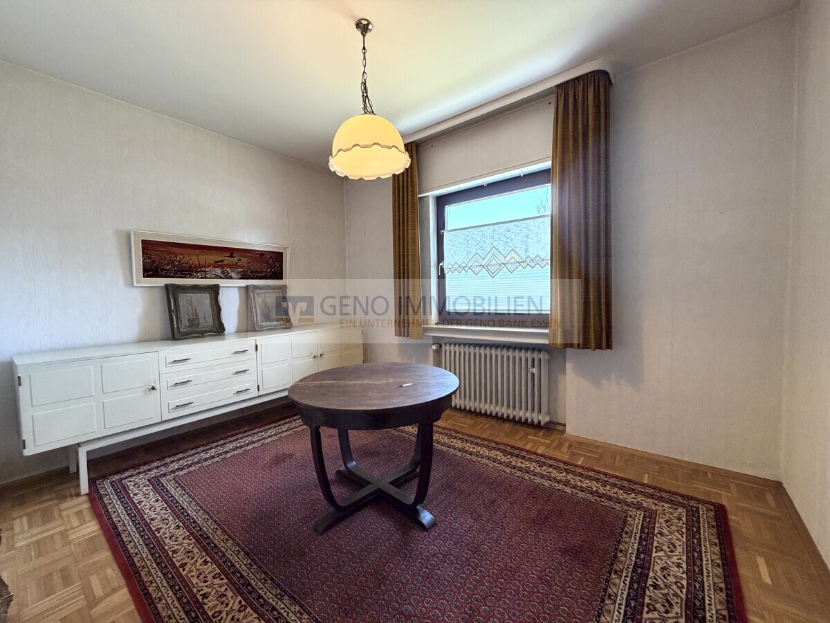 Arbeitszimmer EG
