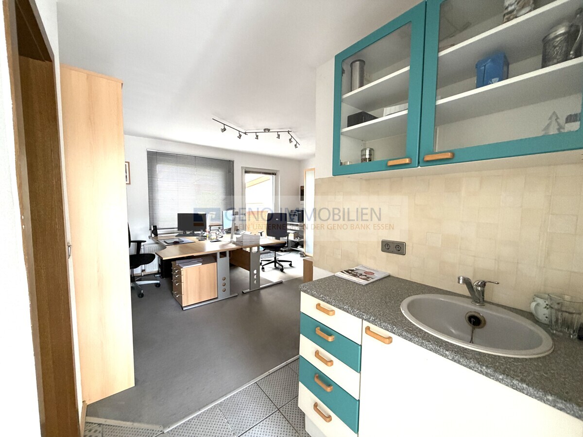 Büro mit Küche 
