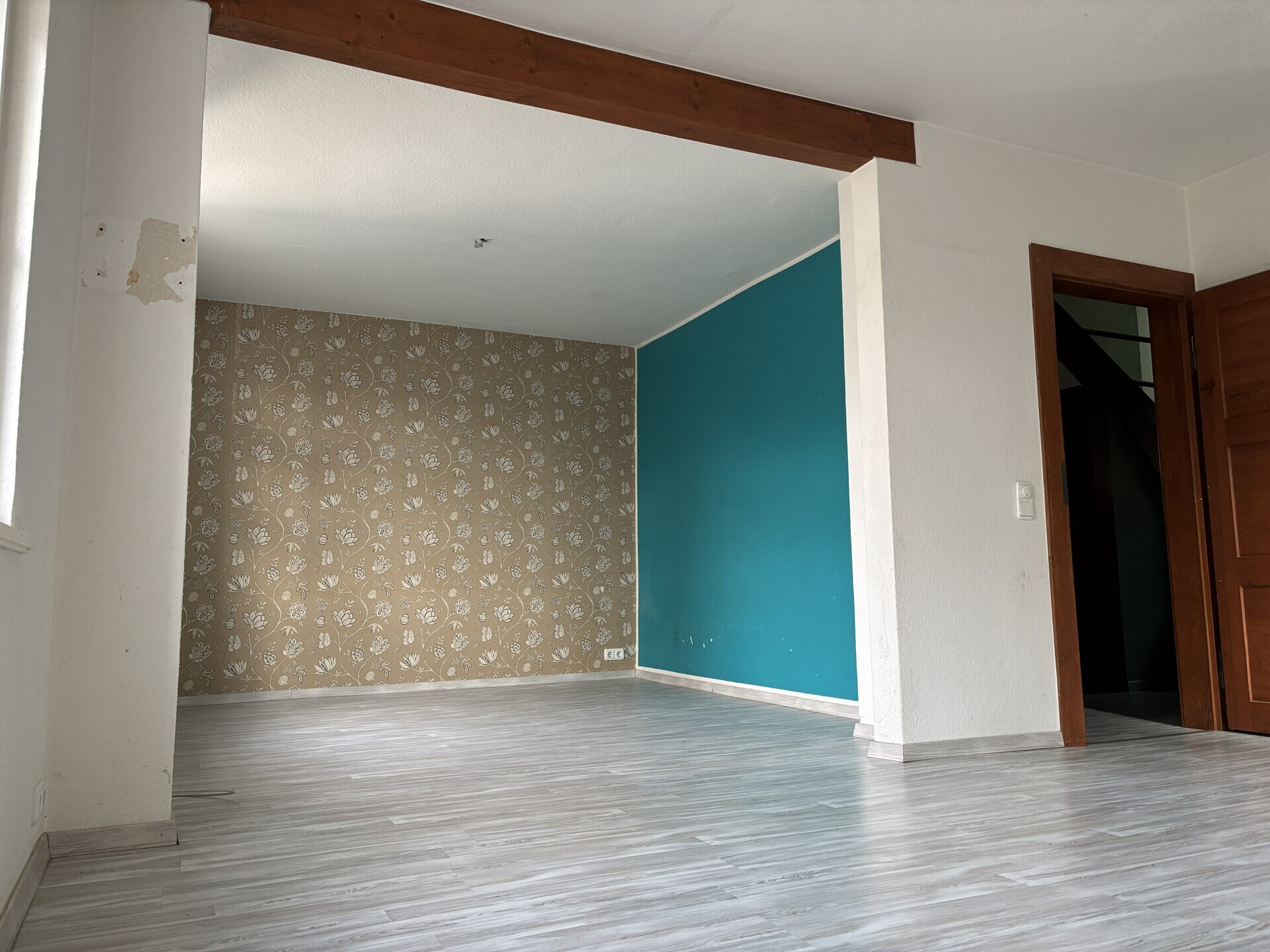 Real Estate Title Image Background