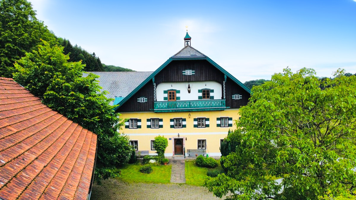 Idyllischer Bauernhof mit traumhaftem Panorama in Hof bei Salzburg