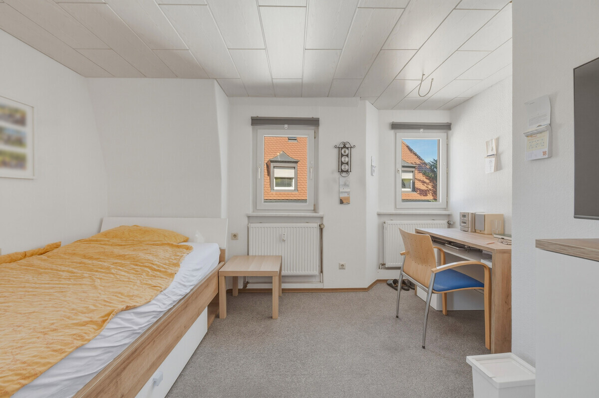 Zimmer 2. OG