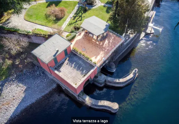 Villa  Liberty fronte lago a Faggeto Lario