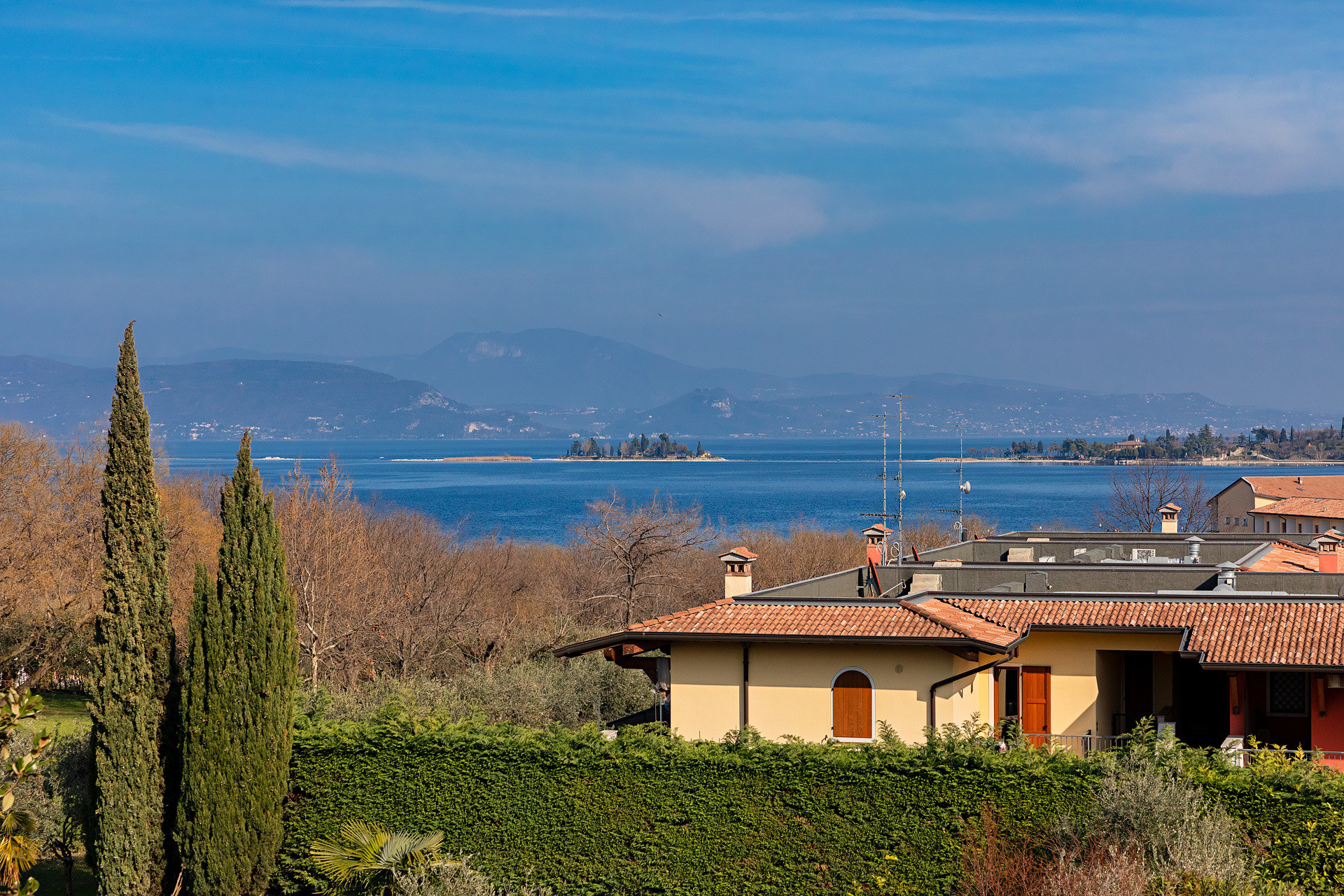 Villa Elena con vista Lago