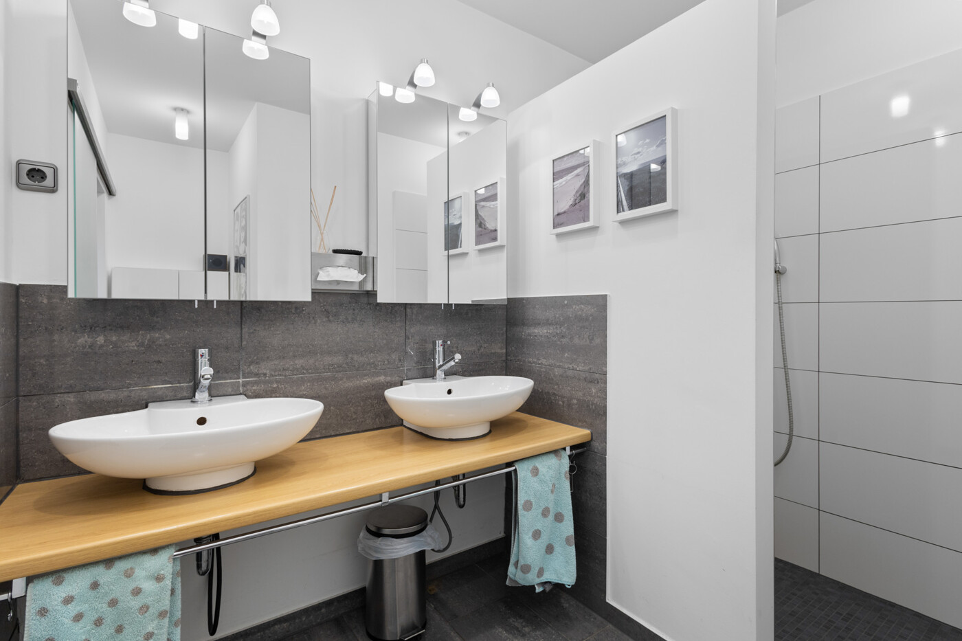 Badezimmer Untergeschoss