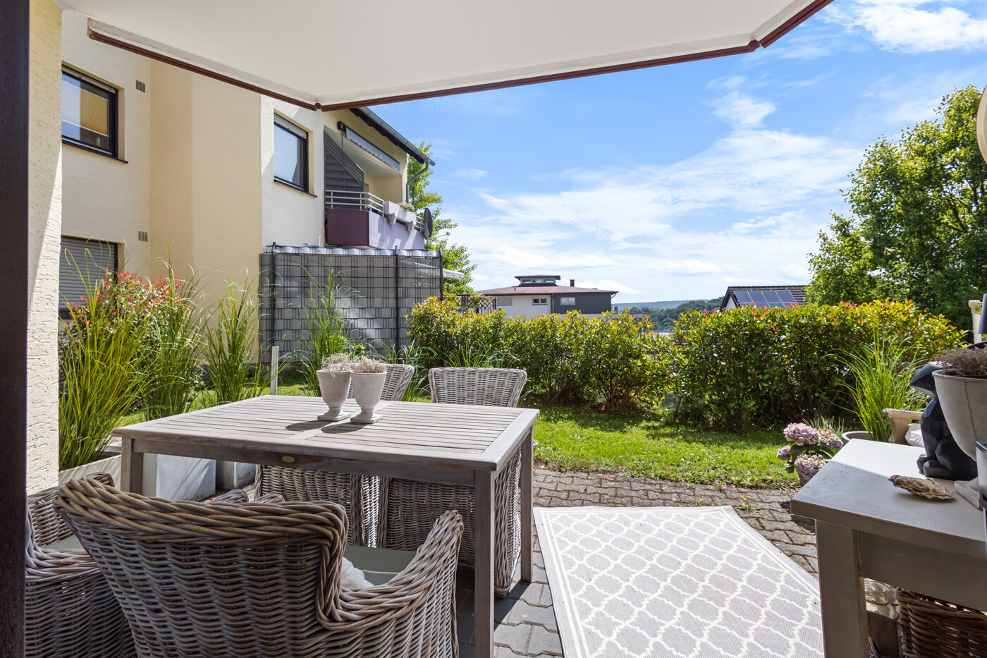 Terrasse/Garten