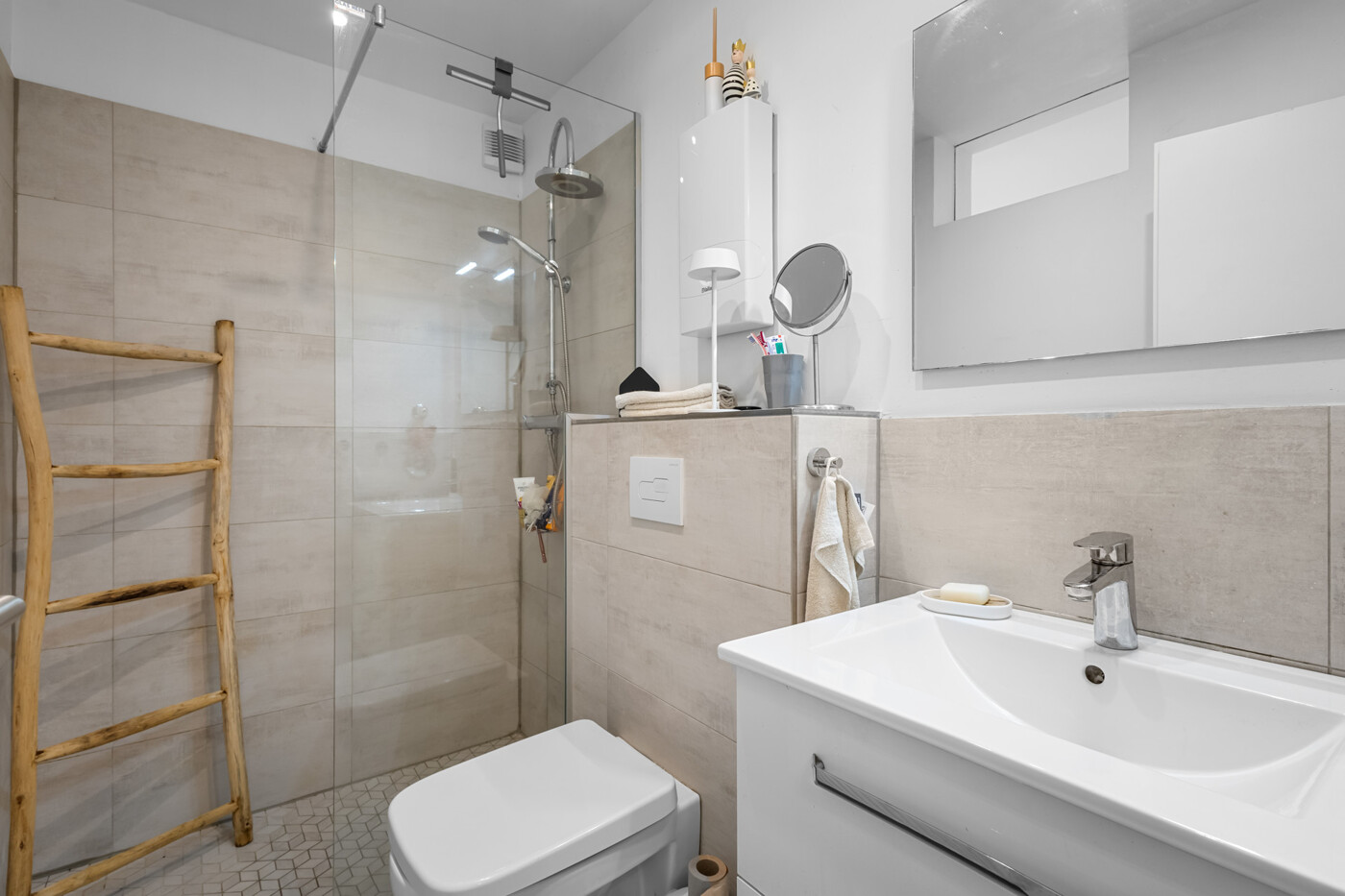Badezimmer 2