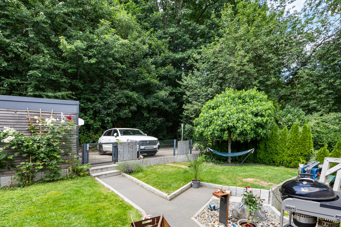 Garten, Parkplatz