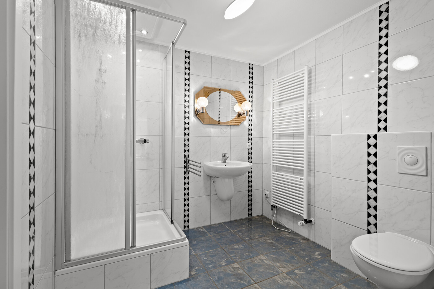Badezimmer 2