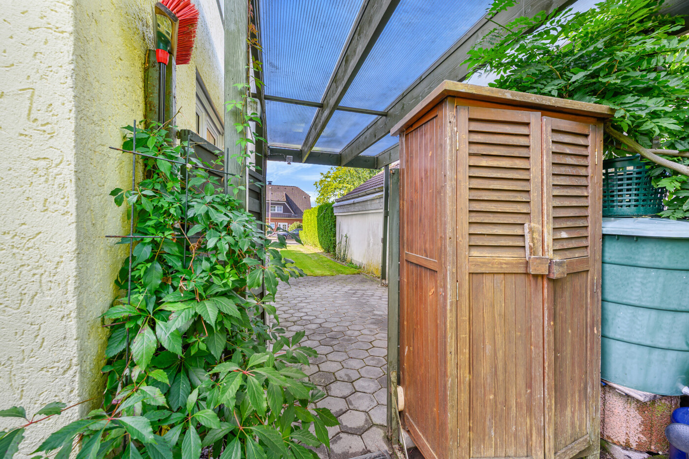 Carport