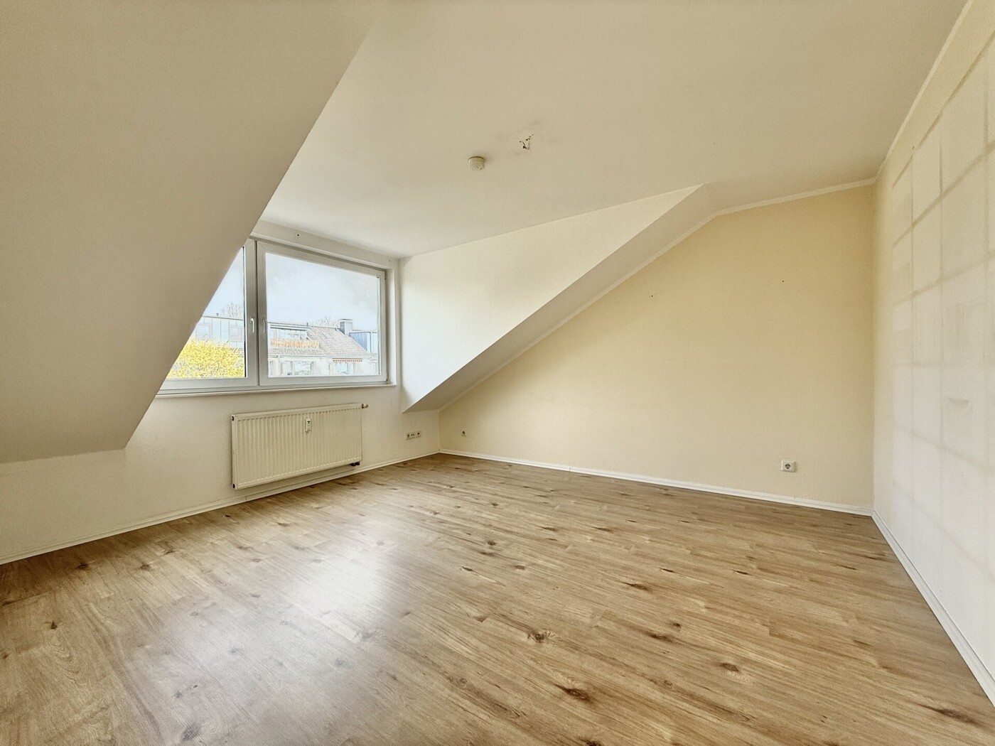 Arbeitszimmer/Kinderzimmer